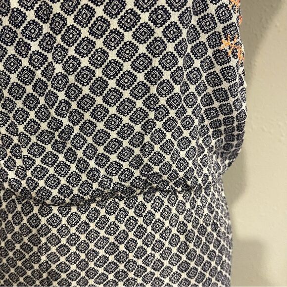 Maxi dress with straps - Picture 8 of 15